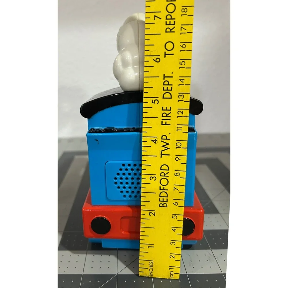 Thomas & Friends Thomas the Tank Engine Flashlight Sound Toy Blue R9251 2009
